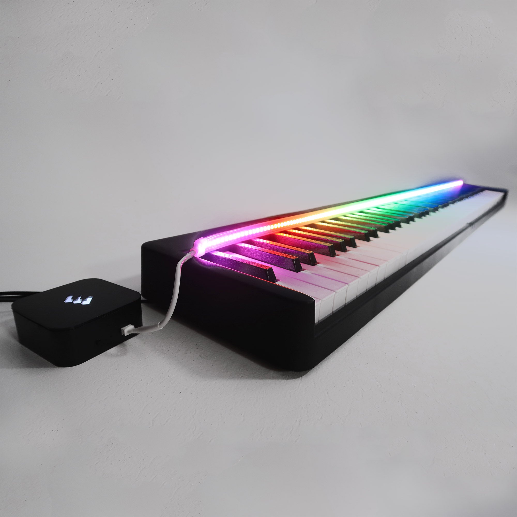 Piano LED Plus 2024